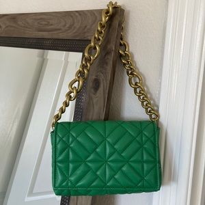 Green shoulder bag purse
